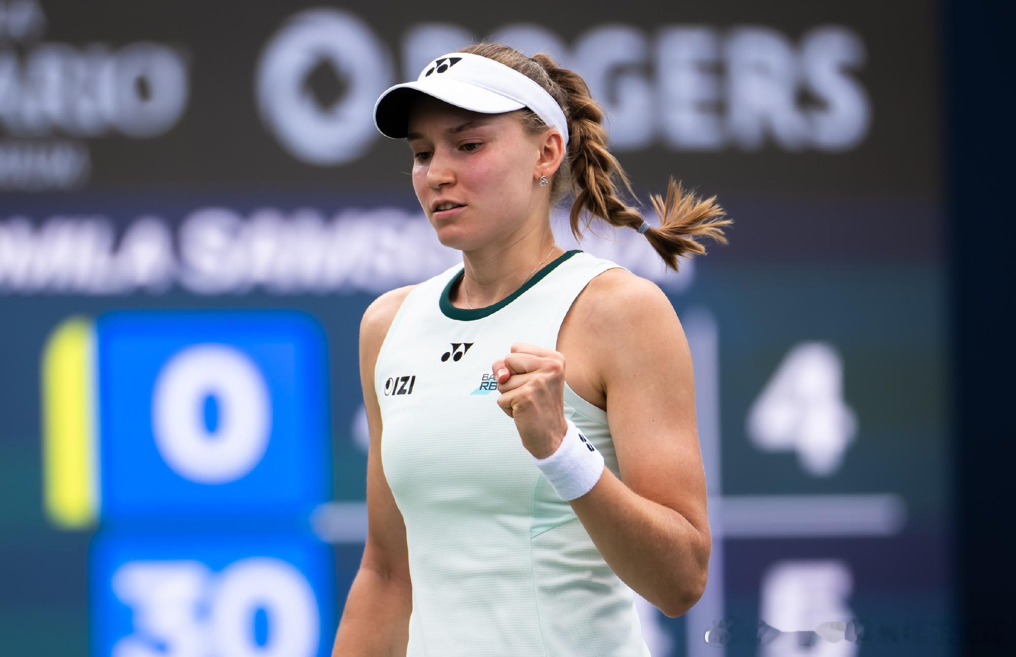 莱巴金娜晋级多伦多赛4强WTA1000多伦多站女单八强战落下帷幕，2号种子莱巴金