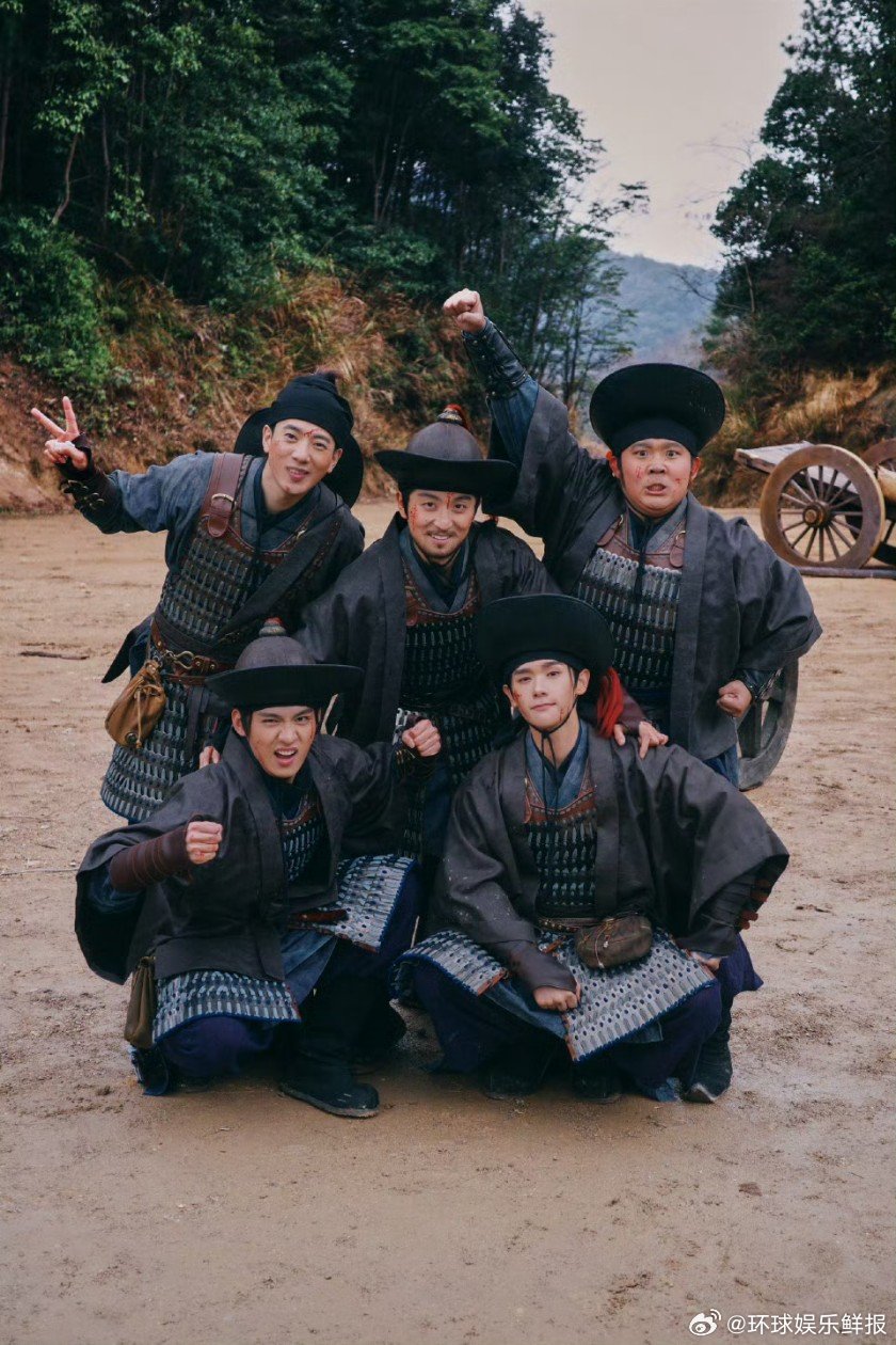 高卿尘满地这一次没怂高卿尘满地这一次没怂 满地这一次没怂，是最勇敢的弟弟，我们满