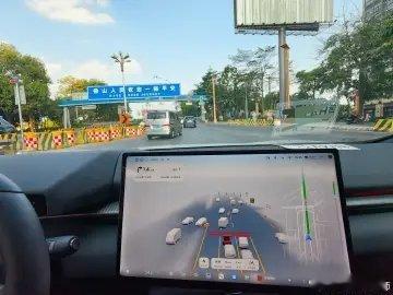 开着小鹏回家过年 昨日又例行担任家中年货跑腿，从广州到佛山往返，一路“涌现”，最