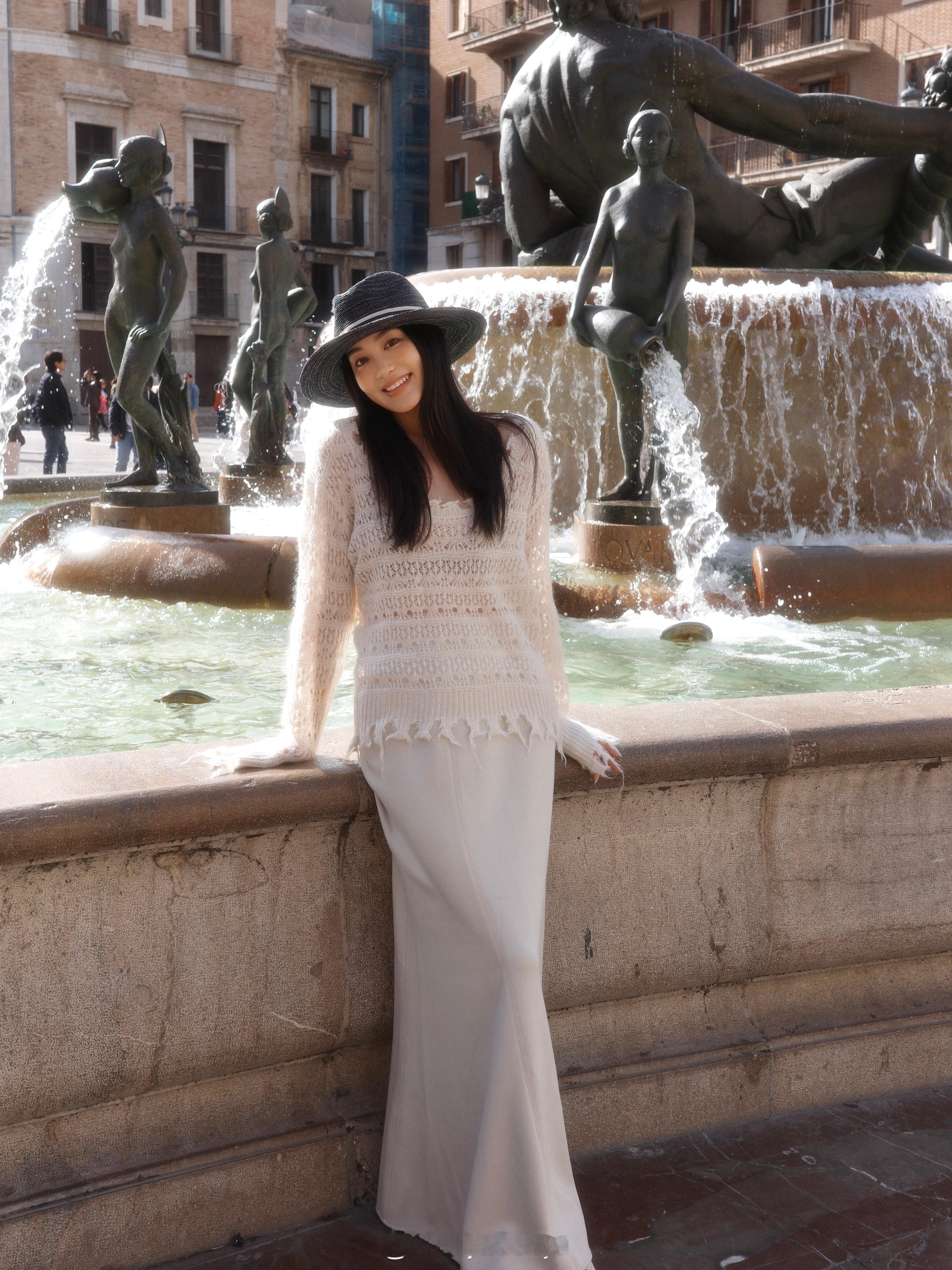 邮轮第五日，抵达瓦伦西亚🇪🇸搬到巴黎之后，一直想有机会去一些欧洲的小城看看。