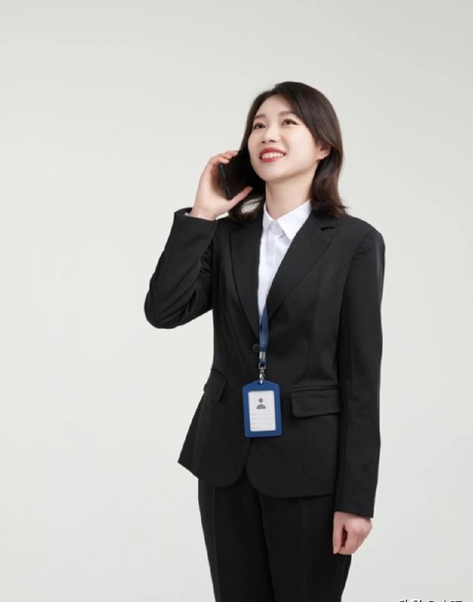 卡用了十多年，每月多扣两百块，说好的不限量，网速慢得像蜗牛爬。
没问过你，增值业