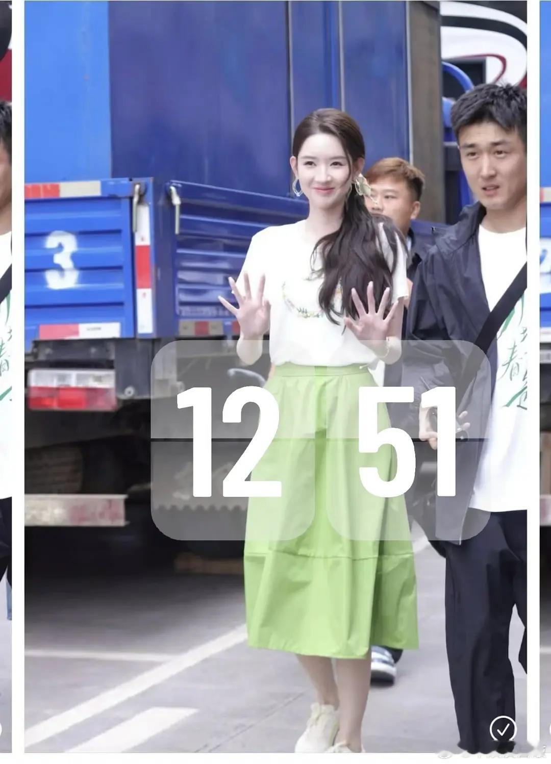 今天🐧开机两部剧女主妆造如何无精修版本…王玉雯 | 关晓彤 