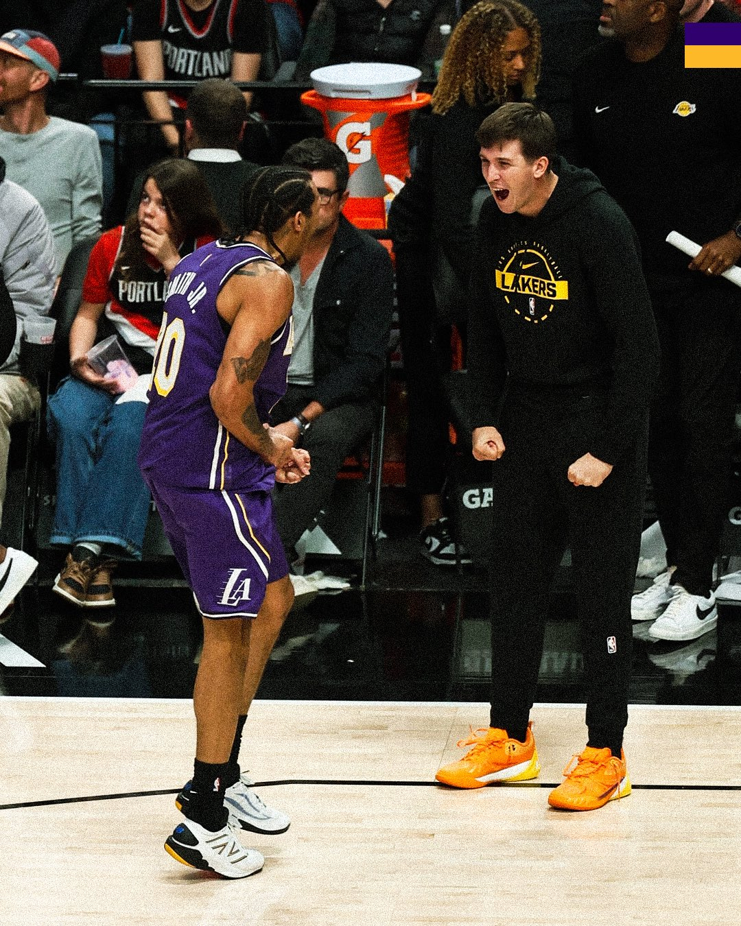 期待我们小尼克未来一个月持续攀登！榜样在这呢！湖人战胜国王