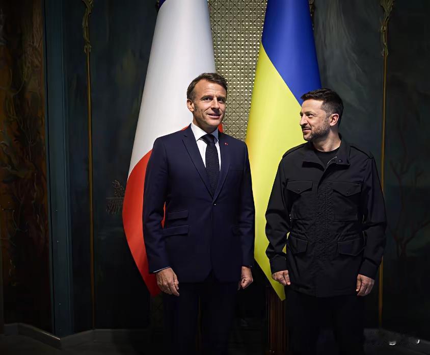 突发消息！马克龙试图武装干涉俄乌战争。多家外媒发布快讯称，已经有多达2000余名