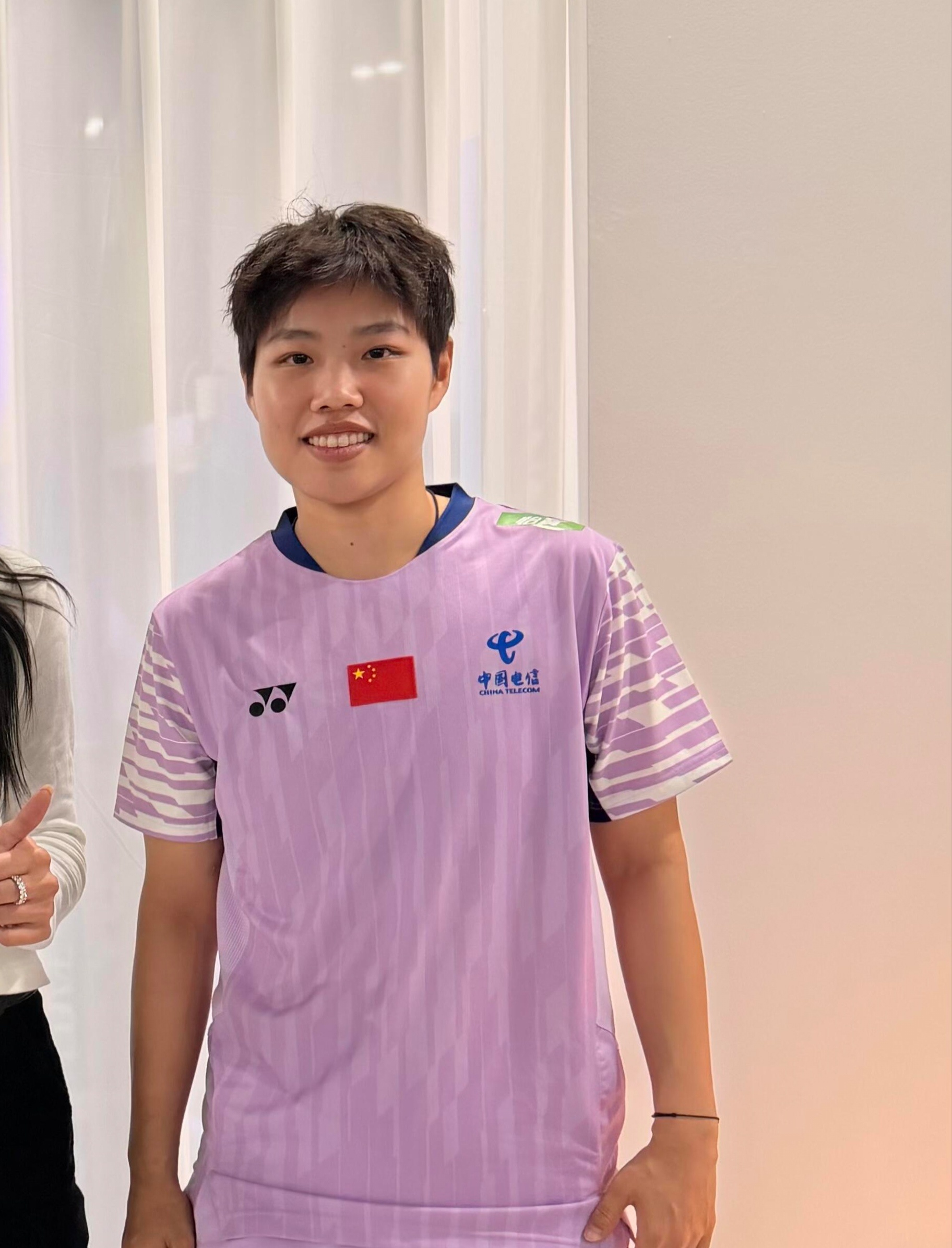 我老婆现在的头发长得很好啊 ​​​