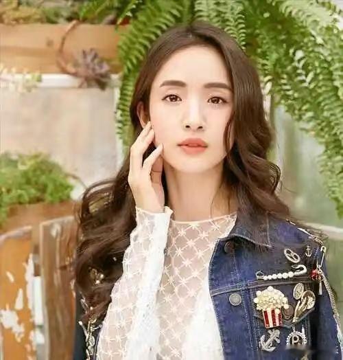 林依晨我保证你是天使花儿与少年 真的被林依晨这份温柔狠狠打动，在路上偶遇粉丝，耐
