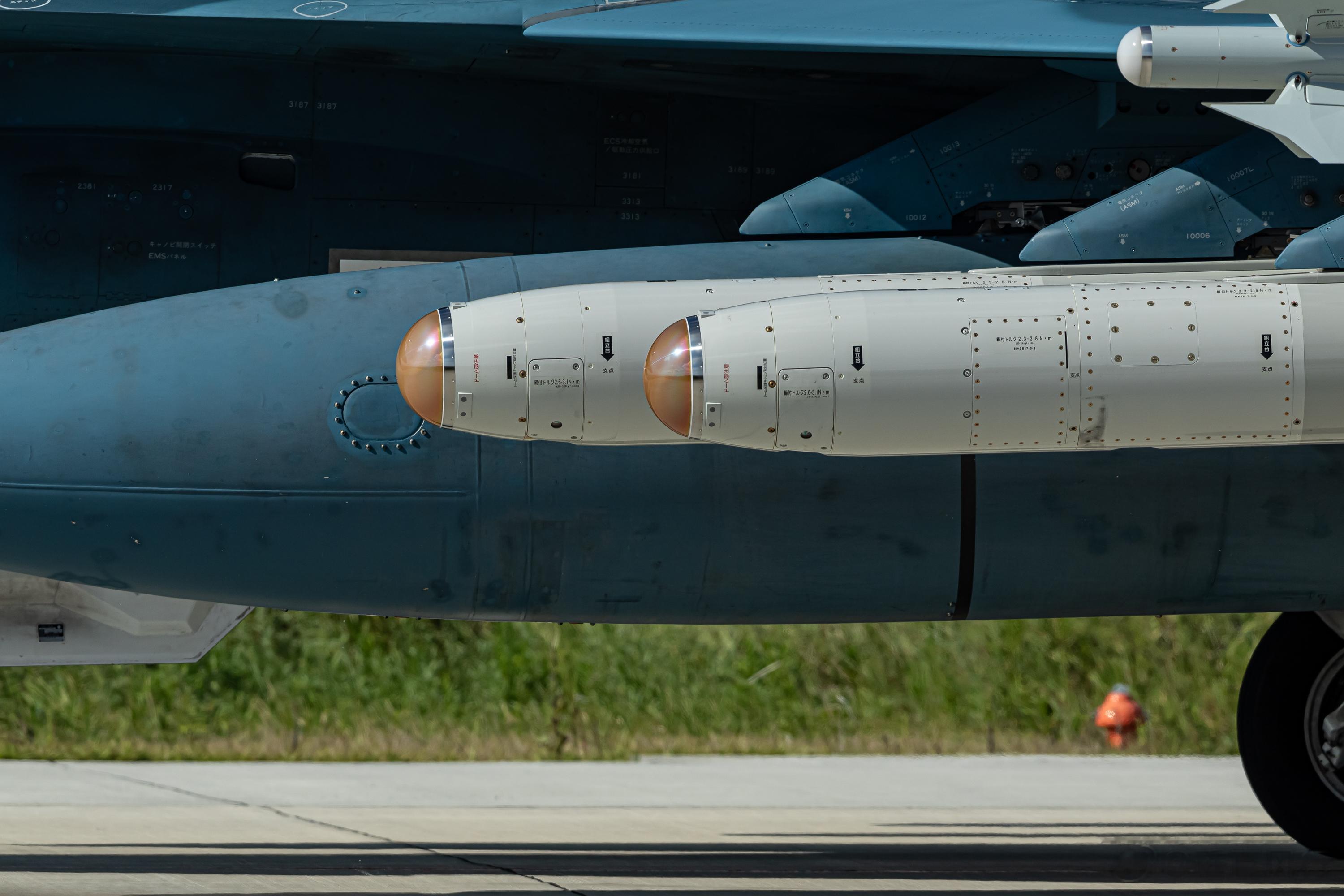 日本ASM-2反舰导弹细节#武器装备[超话]##航空[超话]# ​​​
