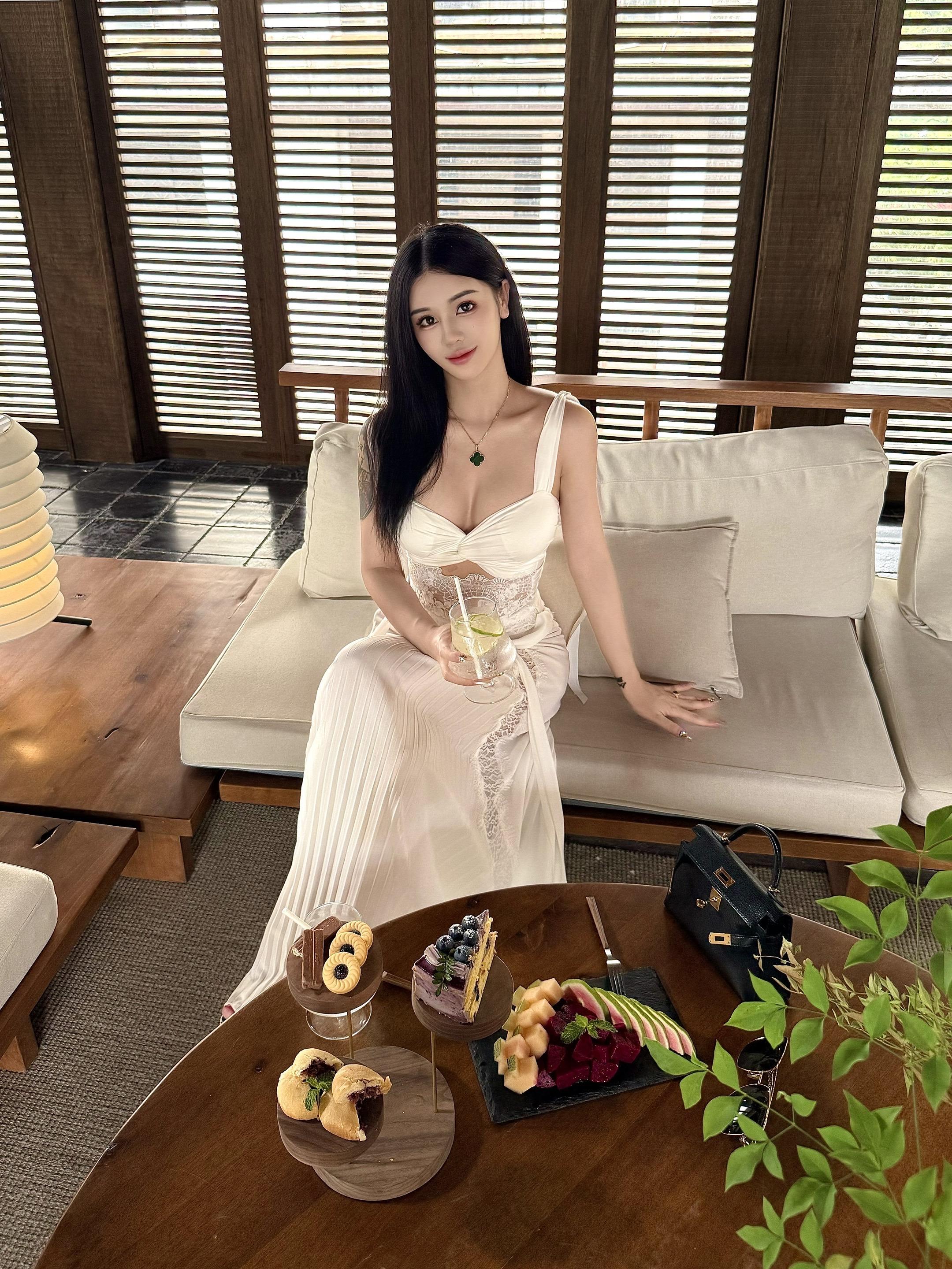 惬意 𝗠𝗼𝗺𝗲𝗻𝘁 被其他博主种草的这家侘寂风度假酒店吸引...