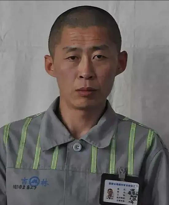 2021年，朝鲜特种兵朱贤健从吉林监狱中成功越狱，只见他从6米高的围墙上一跃而下