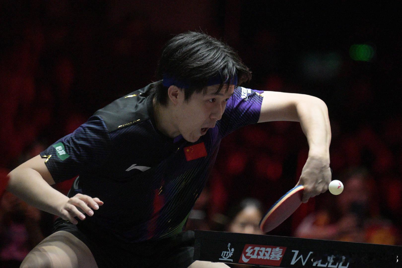 WTT新加坡：王楚钦3-0横扫户上隼辅 林诗栋王曼昱挺进16强------北京时