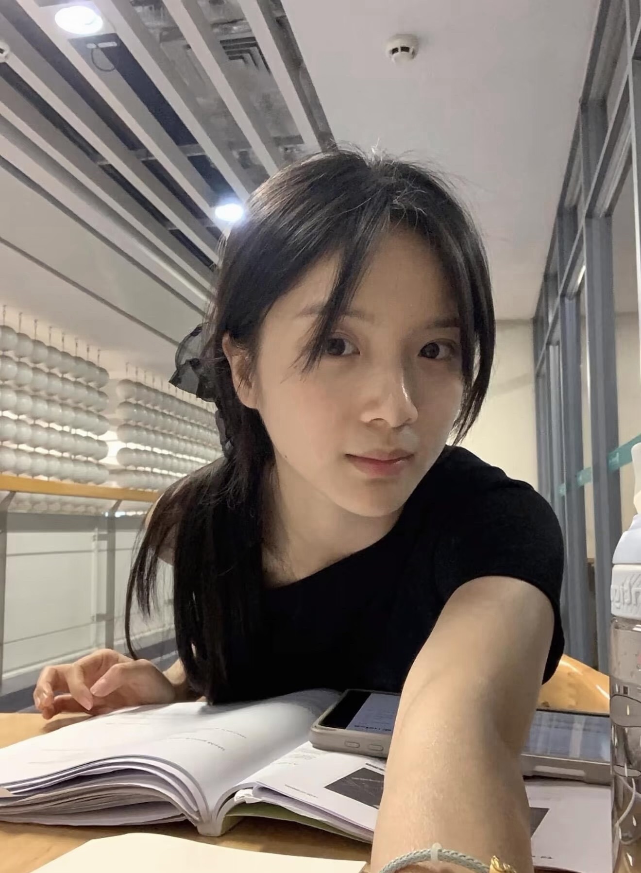 李思潼真的好漂亮啊好有灵气妈妈女神 