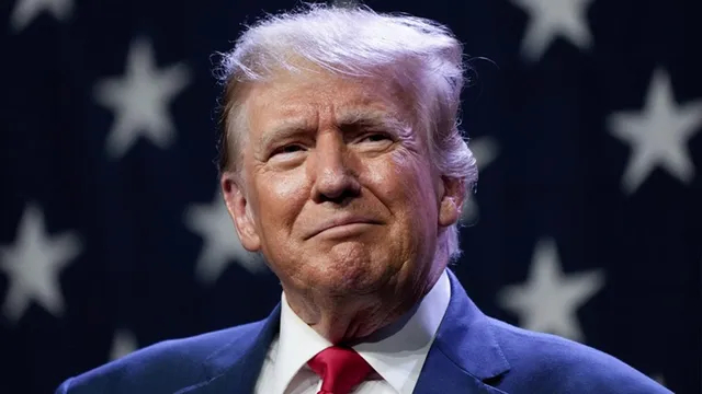 【特朗普对华使计，英方全力配合，斯塔默该明白，中方已经仁至义尽】不装了，英方配合