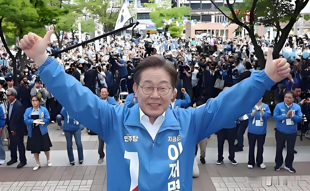 8月4日，李在明干了一件足以改变韩国命运的事，他把存在72年的检察厅直接侦查权给