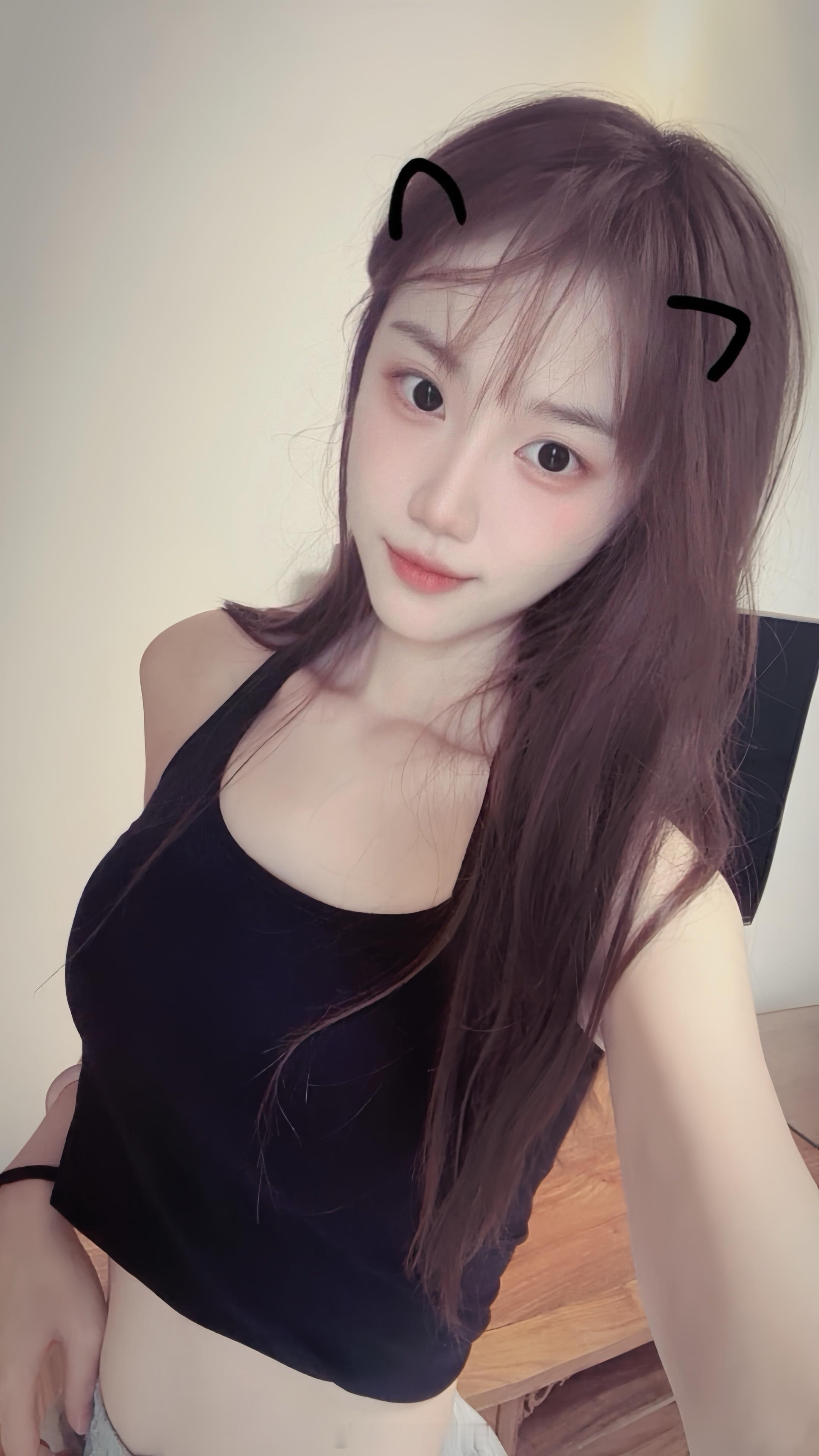 嘻嘻 ​​​