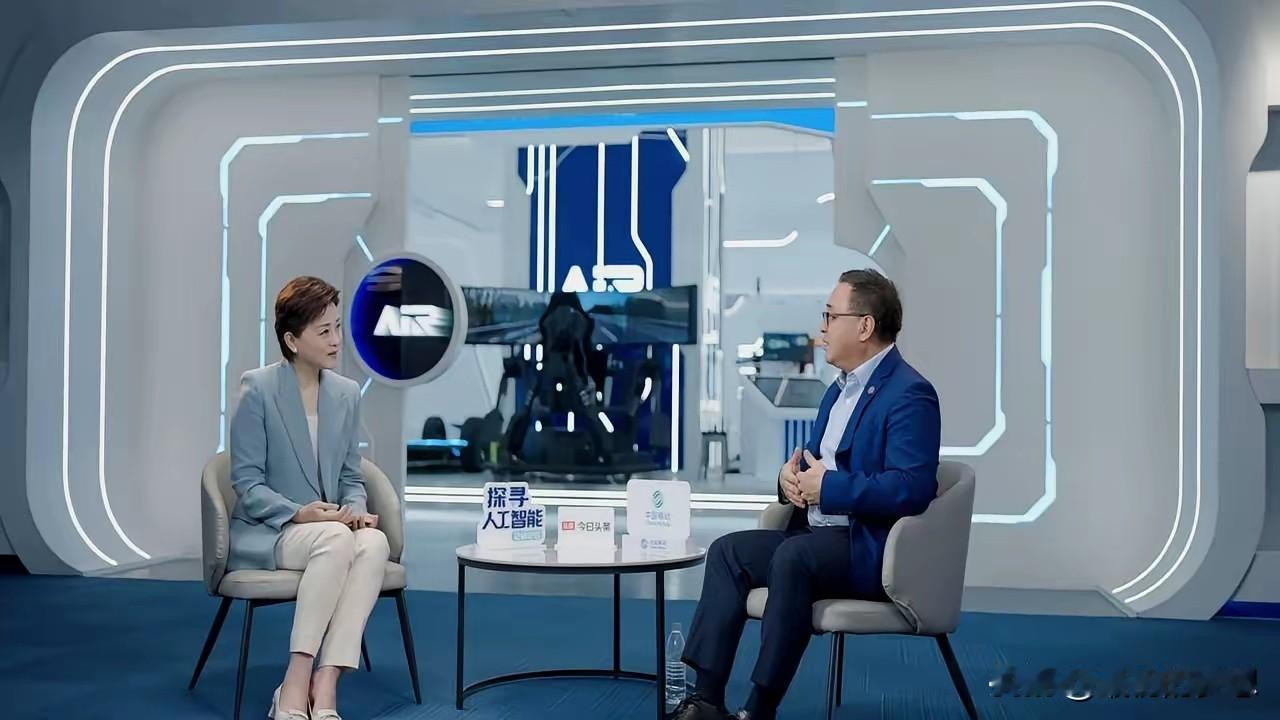 未来10年，最吃香的五大职业：
1、AI和算力
2、新能源
3、半导体国产替代