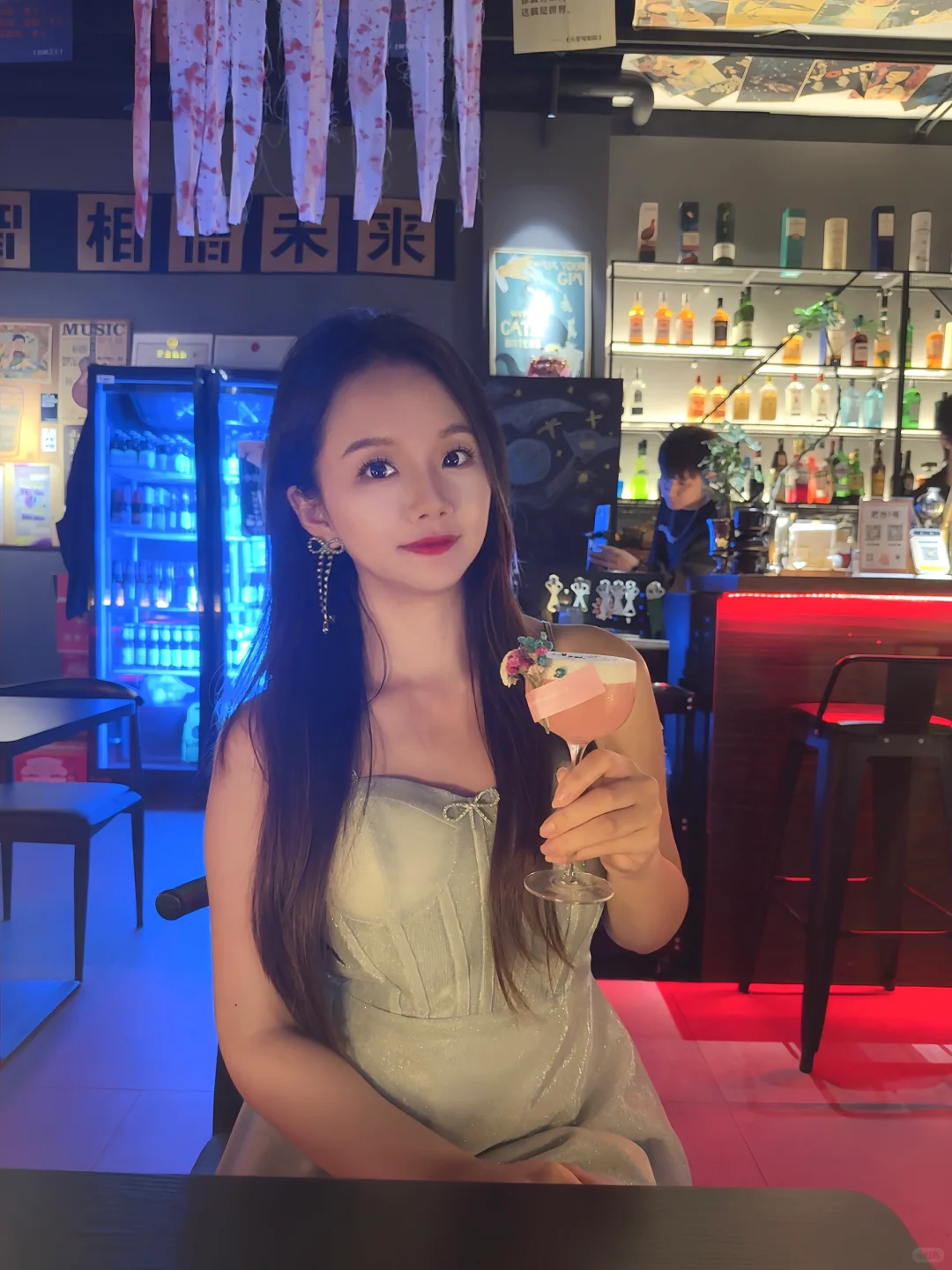 很难不爱上海的听歌小酒馆🍸live 还🉑点歌