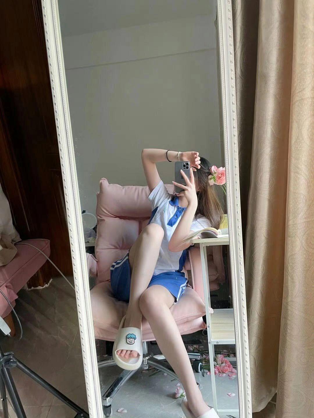 起床了吗宝宝带我打王者可以吗宝宝。