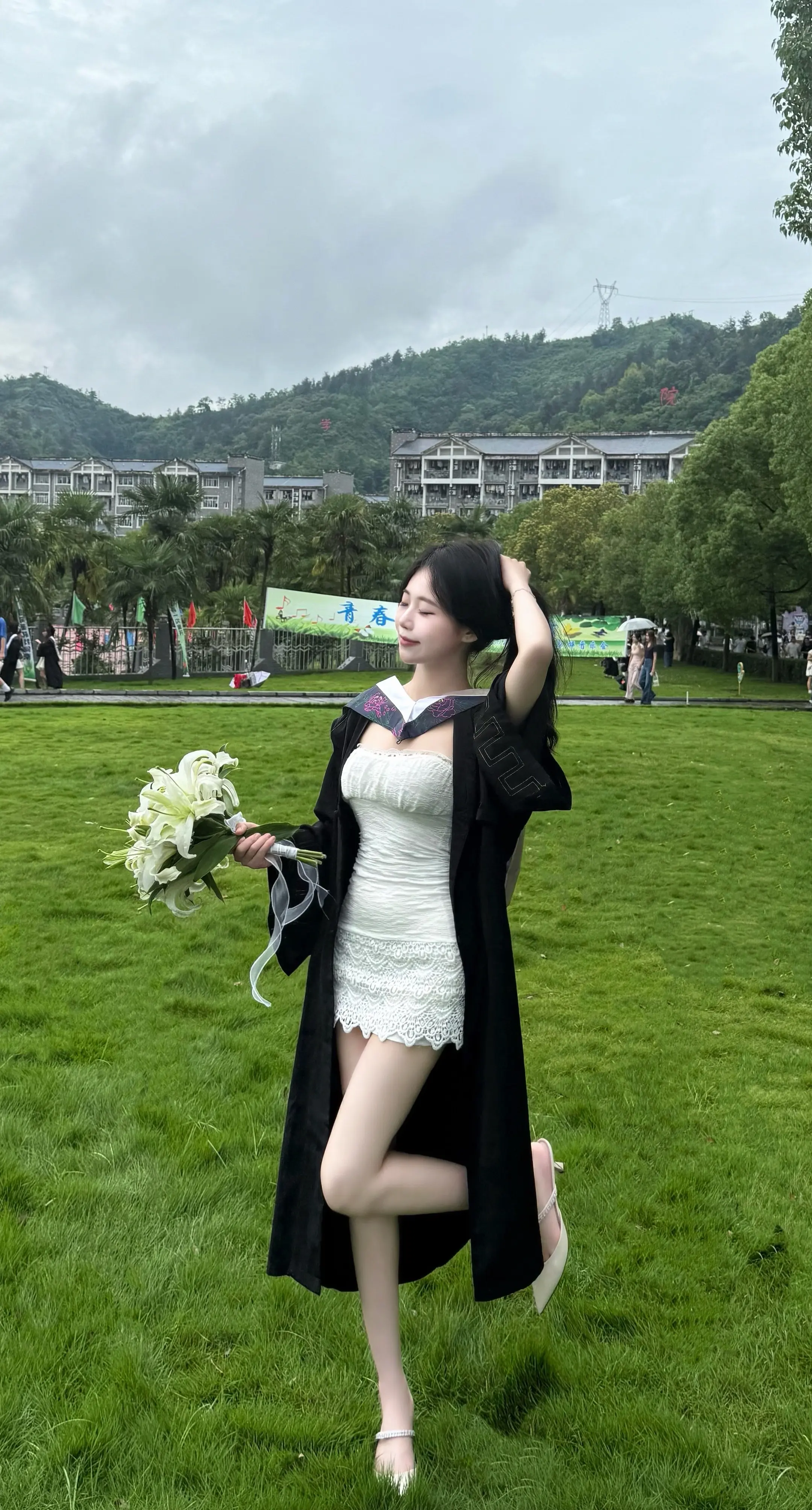 在一切之前 再纯白一天。