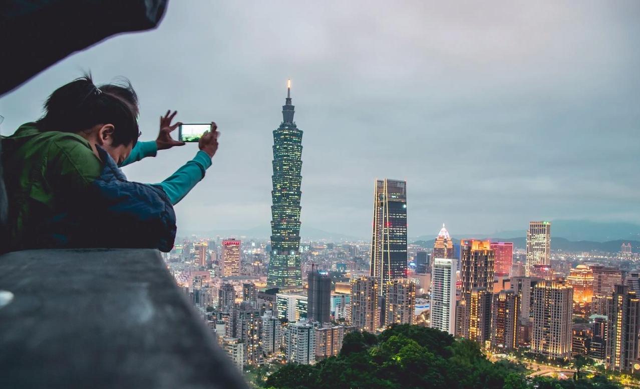 惠台十条：老百姓看得懂的实在利好与底线
 
惠台十条并不是大陆单方面的让利，而是