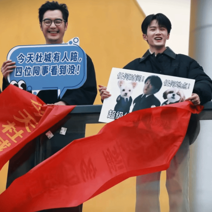 天呐，这个笑容！！！ 
