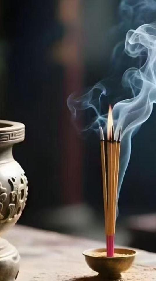 看得清不计较，这才是真正的高手！修行人都这么活着
嘿，朋友们，你有没有觉得，生活