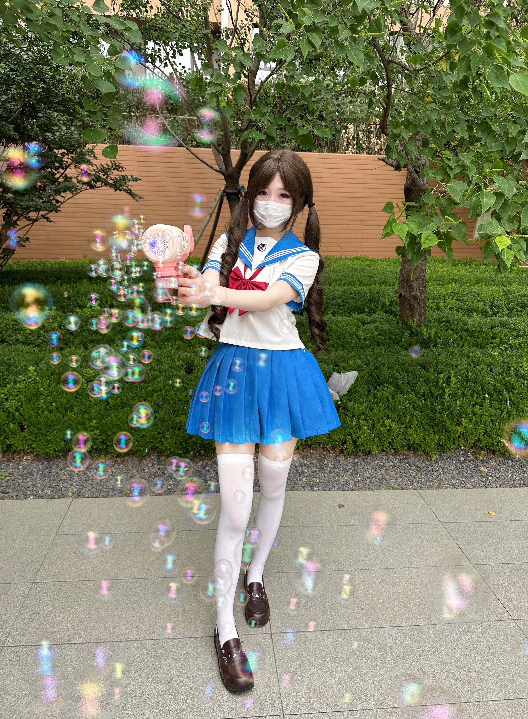 痛苦的事我会反复回忆 直到再也无法伤害到我水手服
