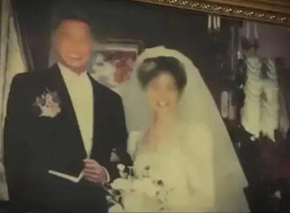 2020年，结婚57年，连菜刀都要AA的天津八旬老夫妻，终于离婚了。刚离婚，他们