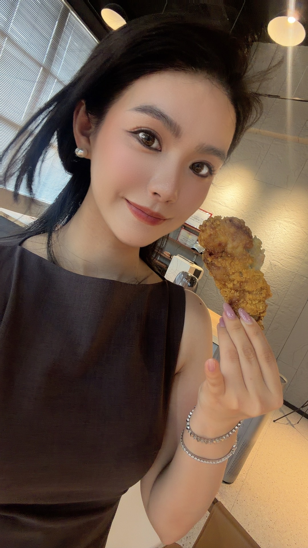 今天午餐。麦当劳！一会去巢湖边拍摄，吃个简餐。评论区抽1个粉丝bb👇胖豆请你吃