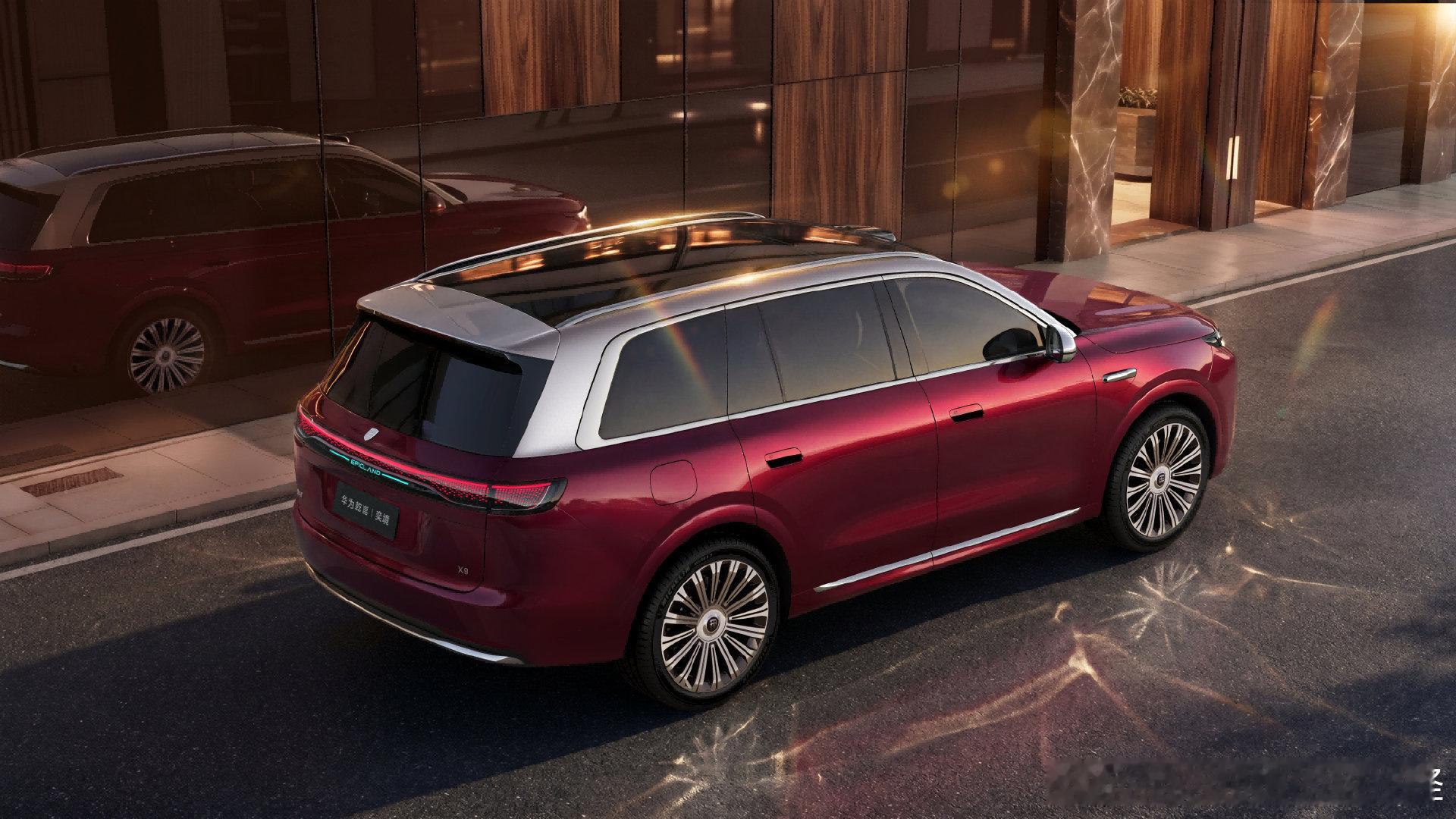 伊能静易立竞都选奕境家庭出行，怎能少了奕境X9这款旗舰大六座SUV？它不仅拥有经