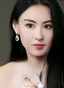 说起张柏芝，人尽皆知。她就是一个弱女子，一个人独自带着三个孩子。他每天要大量的工