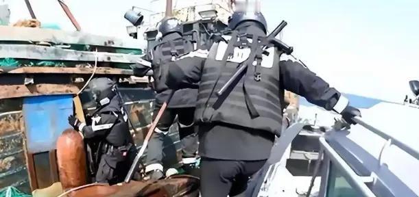 事态彻底失控！黄海海域直接闹出人命了！5 月 9 日韩国海警联手海军采取强硬行动