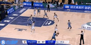 大家讨论，
林葳这球是紧张失误还是故意失误？
一个经常投出大心脏绝杀球的球员在这