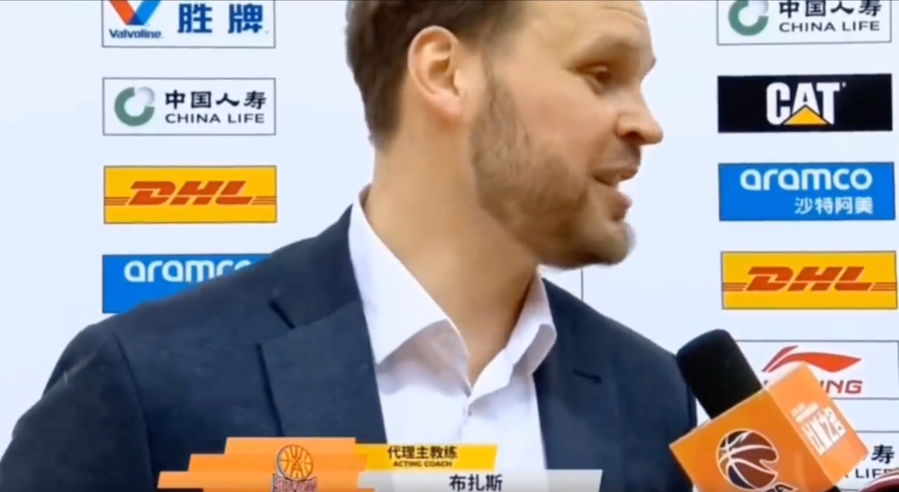 据悉，山西汾酒男篮助教布扎斯，被罚款3w，没有停赛。cba季后赛