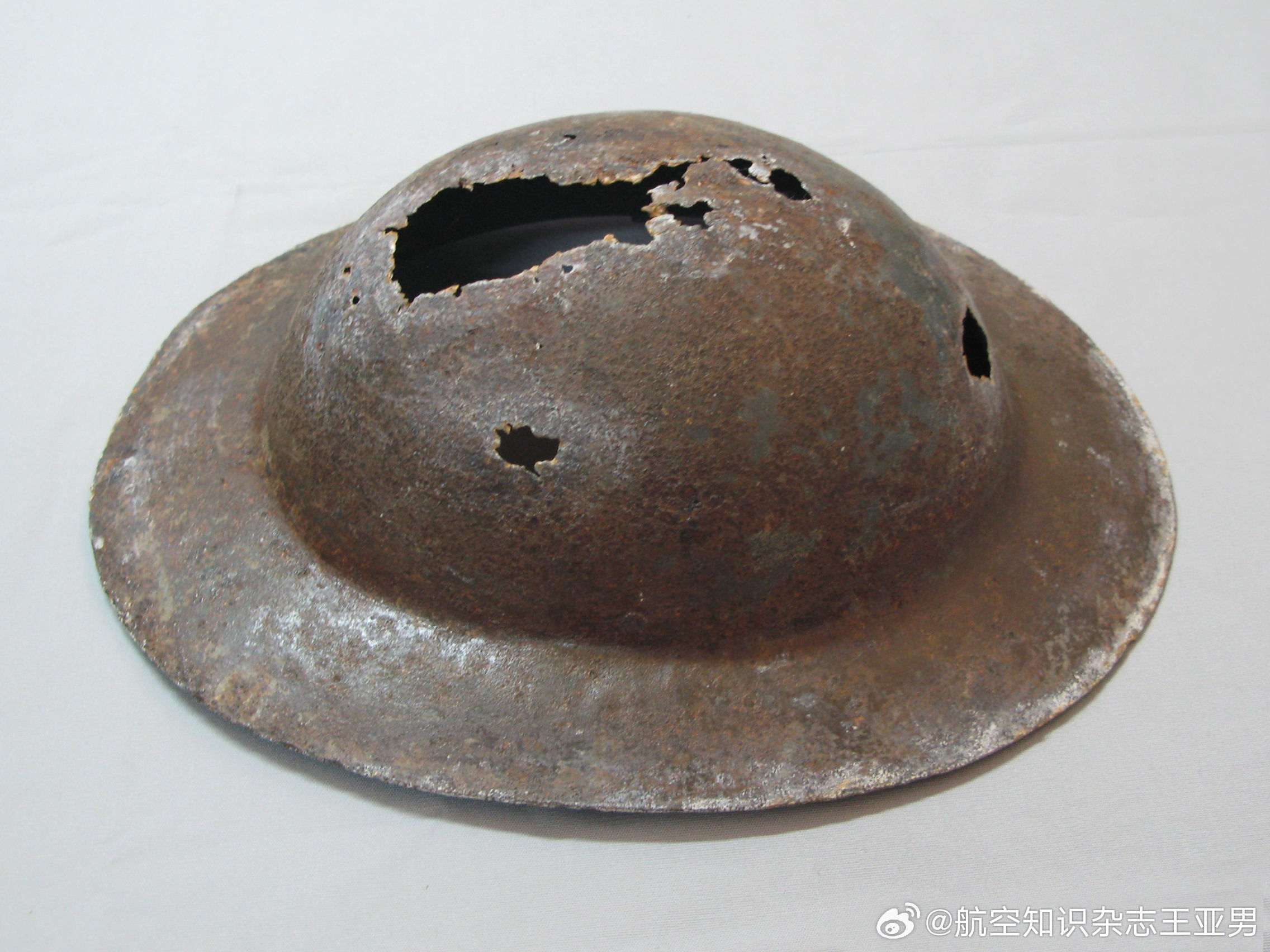 宛平城，去过几次，今天很祥和，但如果你走进抗战纪念馆，走近那弹痕累累的城墙，一切