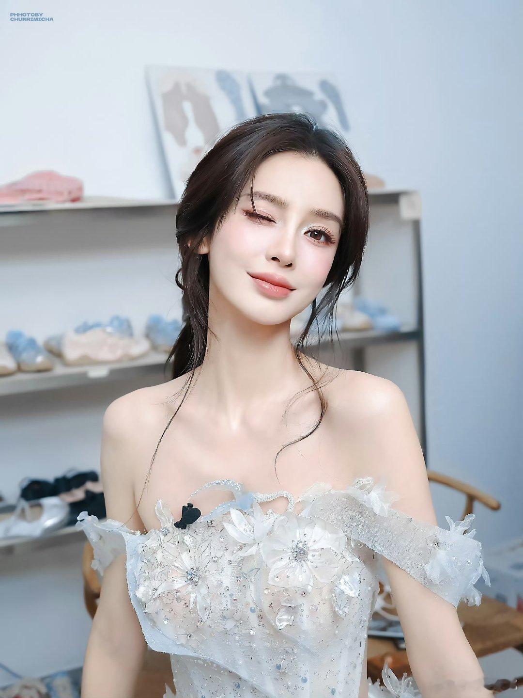 陈赫Angelababy我们初代跑男陈赫Angelababy初代跑男还得是初代跑