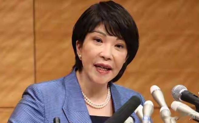 10月21日，日本第一位女首相——高市早苗。她是自民党总裁，在众议院首相指名选举
