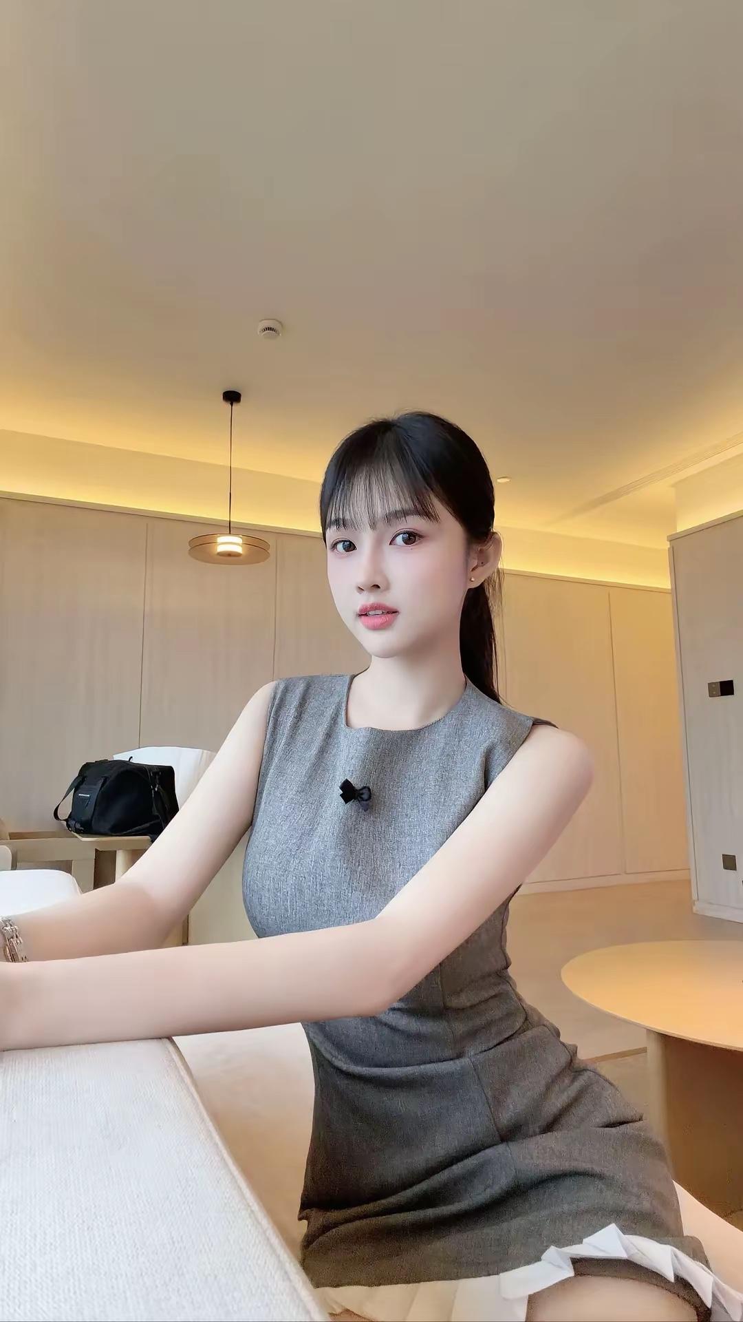分享女神美图