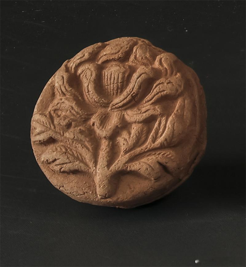 文化中国行 出土于山东省泰安市东平县州城街道境内的宋代摩喝乐，是一种流行于宋代的