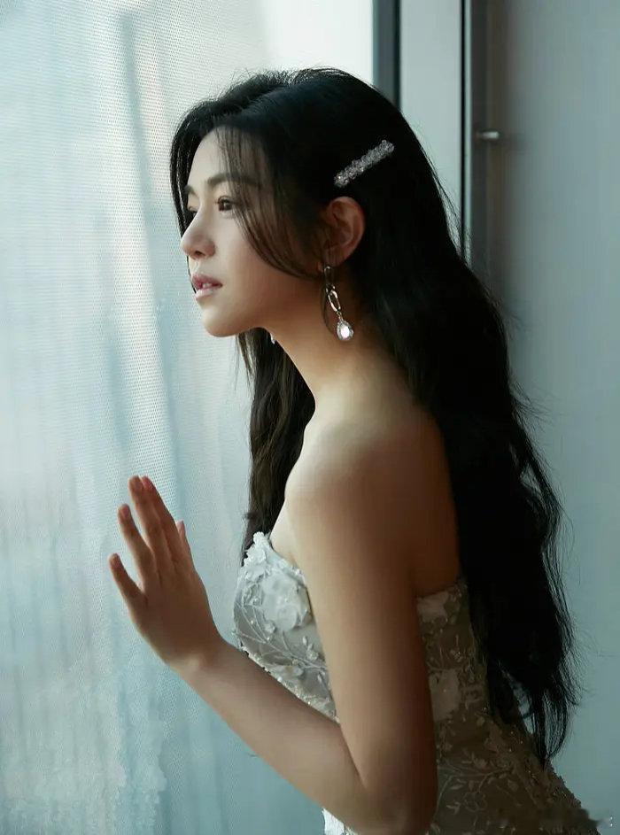 陈妍希刘浩存 姐姐开门我是晓媛 “姐姐开门我是晓媛”这梗莫名上头。陈妍希和刘浩存