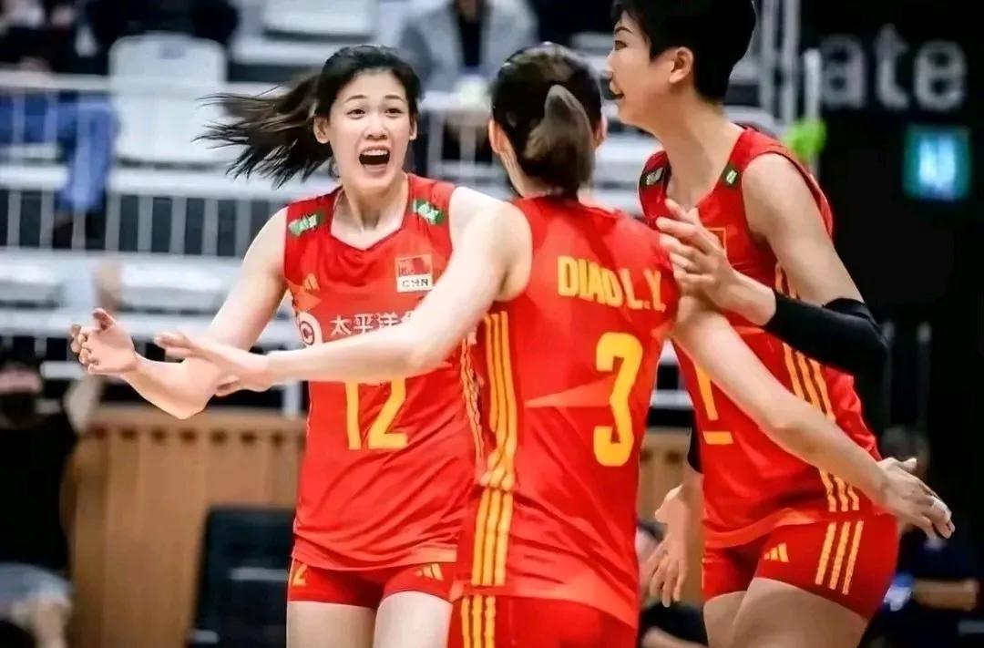 中国女排1-3加拿大 看数据和效率值 谁尽力谁发挥失常，张常宁经验再多三年没打球