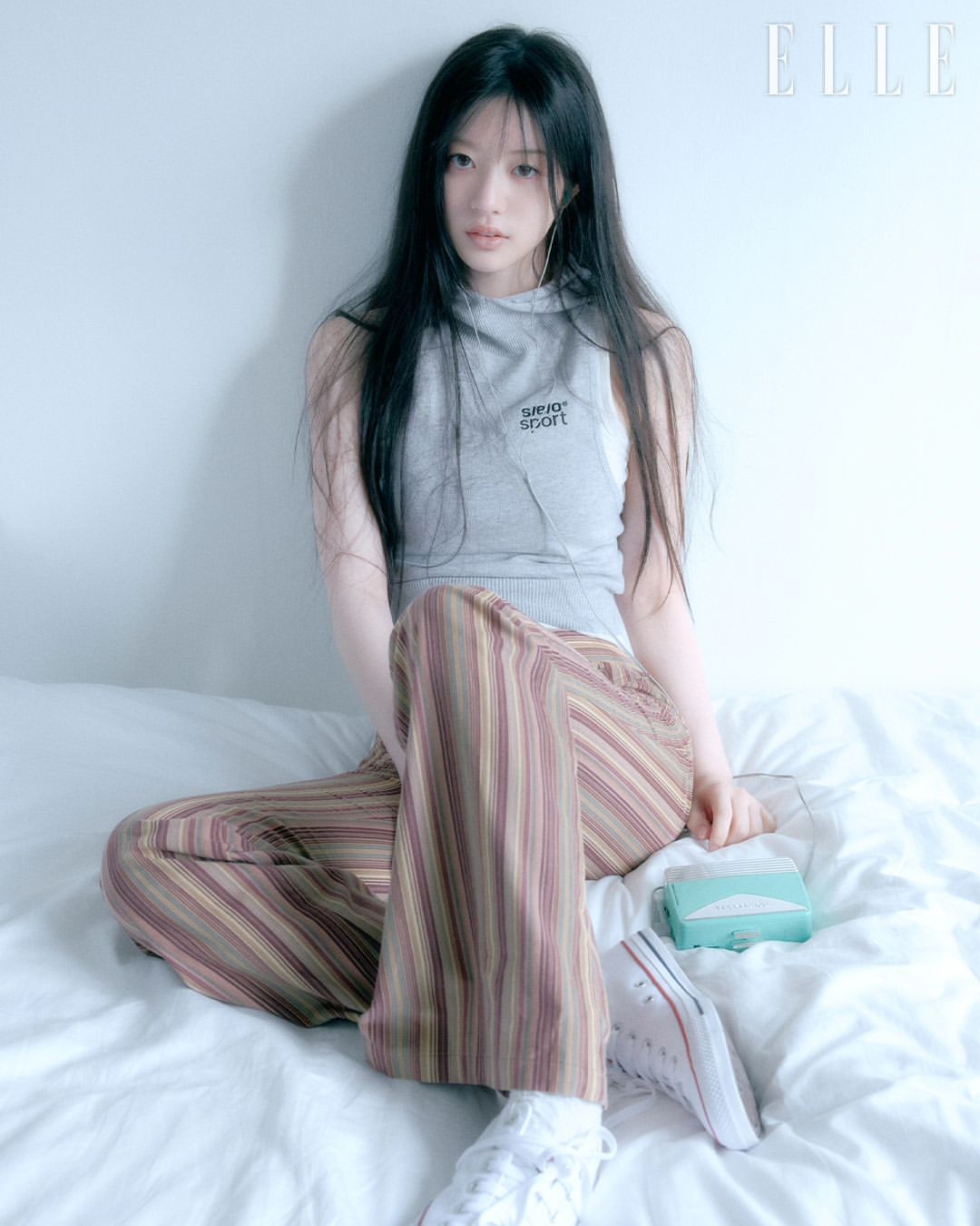 ILLIT x ELLE Korea 🌧️ ​​​
