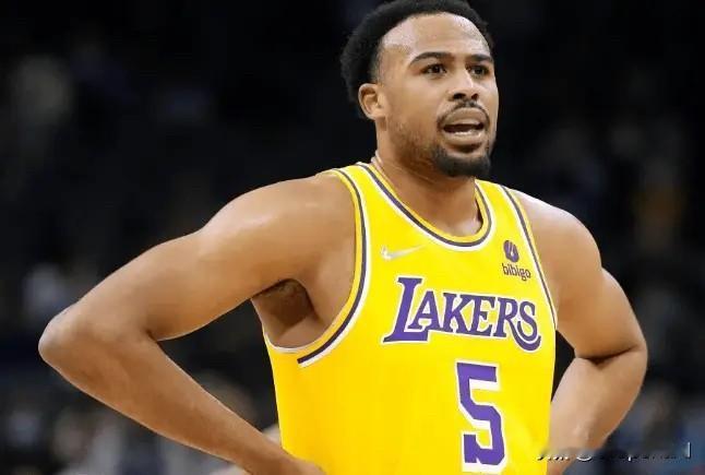 据欧洲媒体《Eurohoops》报道，前NBA球员霍顿塔克在近日的比赛当中砍下2