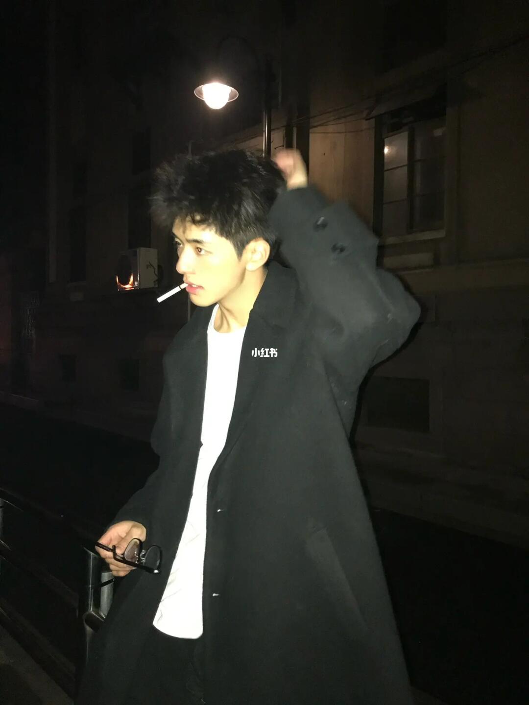 想当痞帅男