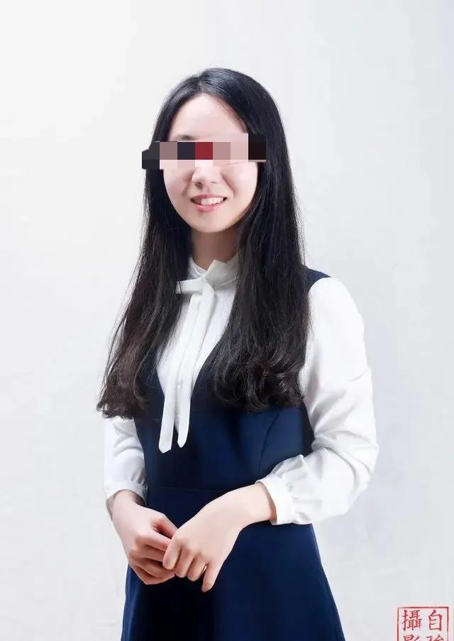 武汉大学教授86页PPT梳理
15岁女孩和20岁女孩要失去爸爸
因为10年前一个