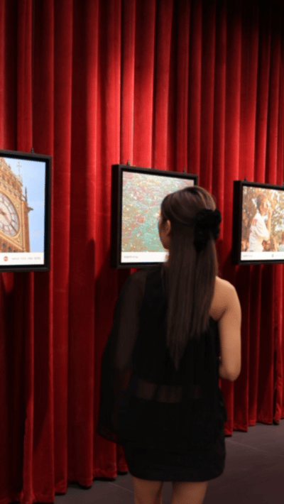 成都春熙路怎么这么红小米18 Fold小米18Fold成都首展 春熙路红色展馆太