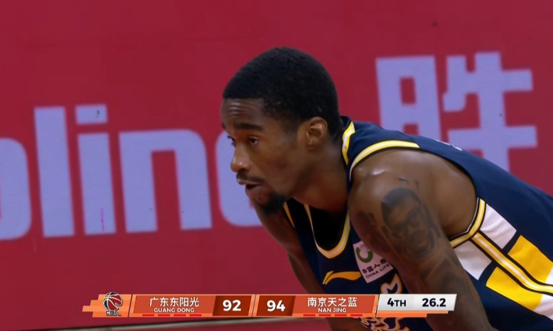 萨姆纳的副作用。。。。。。没辙。广东男篮vs同曦男篮cba