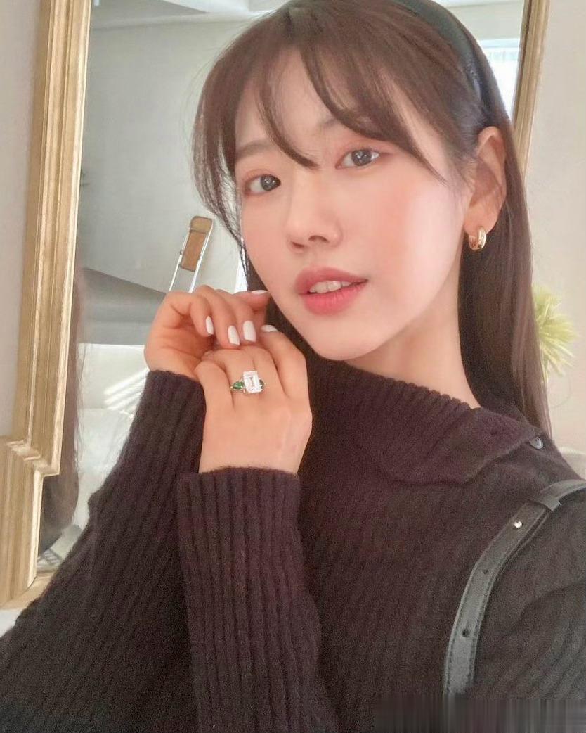 如果你看到一个产品是免费的，那么其实你才是产品。免费吸引你就是为了消费你。—-网