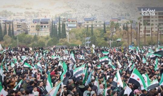 大马士革解放一周年
解放这个词是半岛电视台用的，一年前的今天HTS占领大马士革并