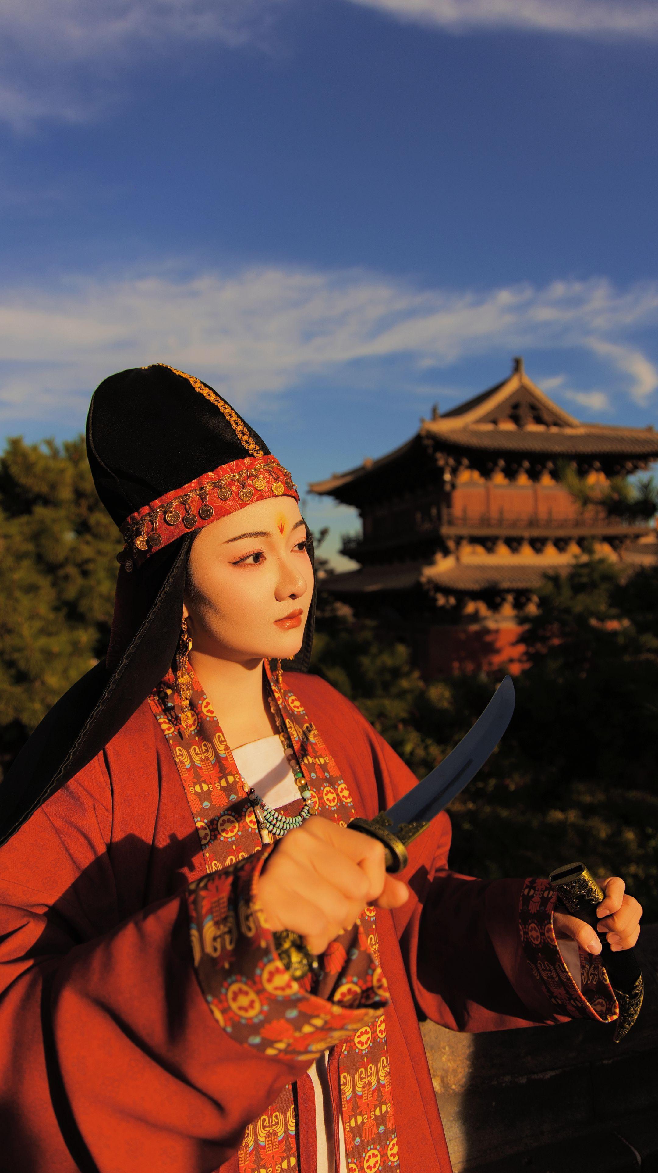 杨幂江山大同同款鲜卑服饰！鲜卑造型不一定就得画红脸蛋！ 摄影：  妆造