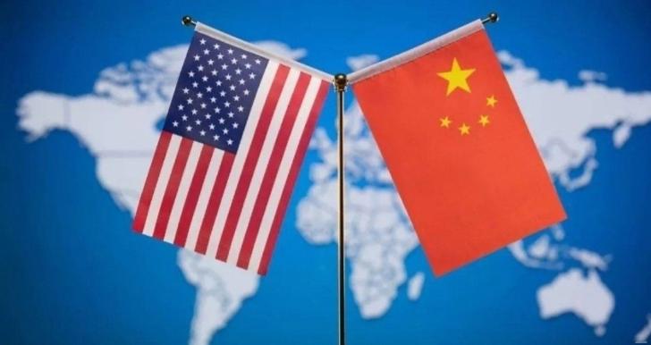 美国是彻底的沉不住气了！眼看我们迟迟不批准购买英伟达的H200芯片，美国自己松口